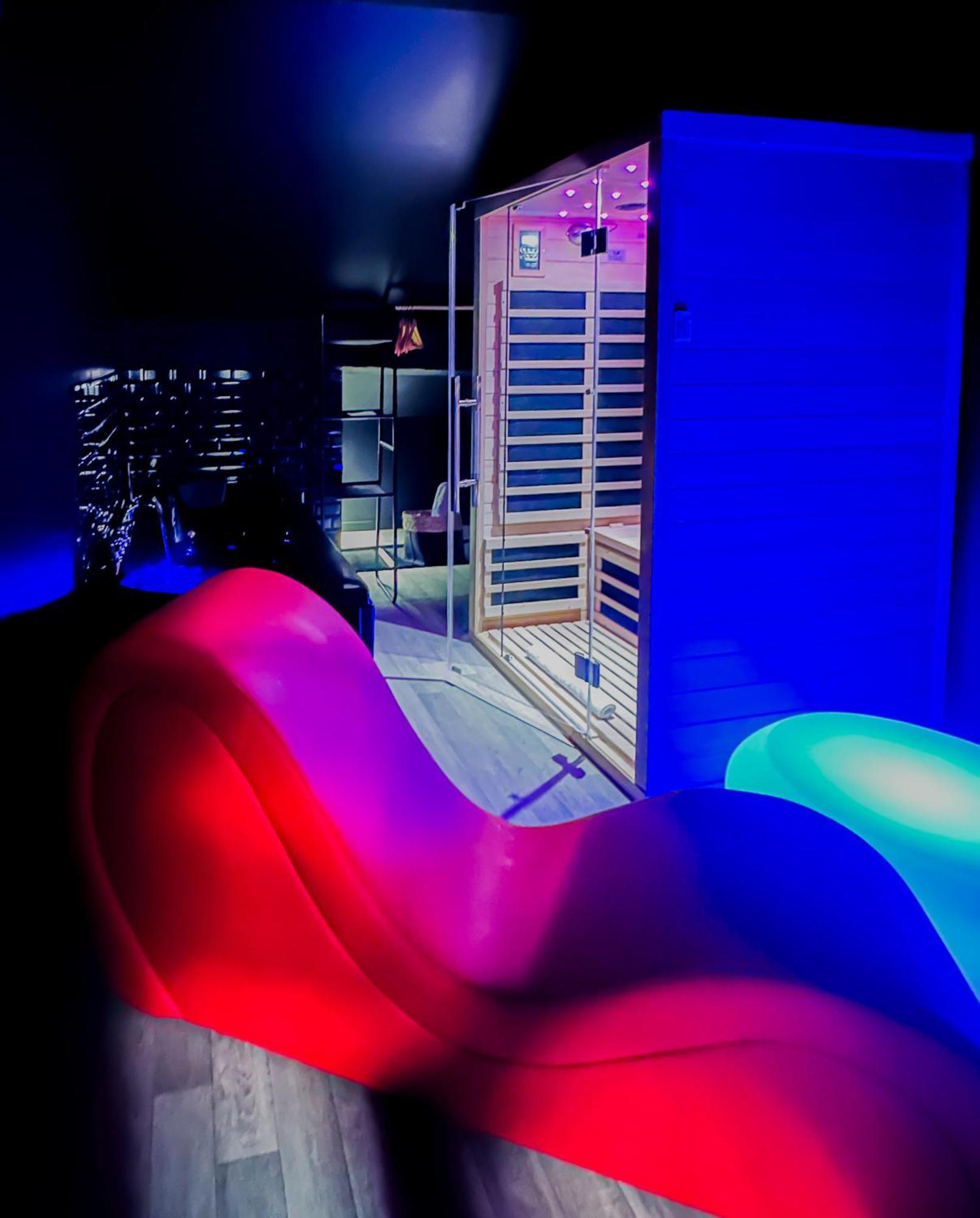 Night Desires Vieille Ville Annecy Charmant Extérieur photo